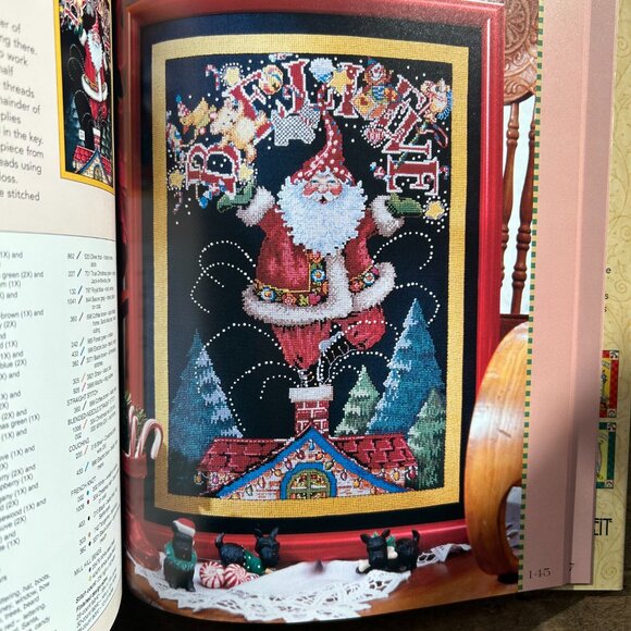 Mary Engelbreit CHRISTMAS IDEAS: MAKE GOOD CHEER hardcover book - Picture 7 of 9